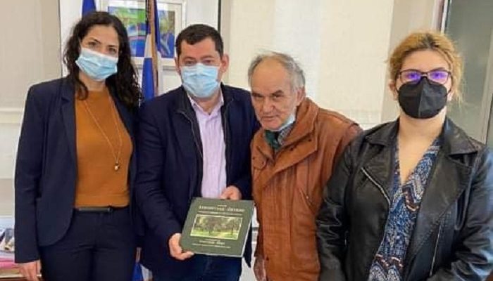 Λυκόβρυση Πεύκη: Μέλη Δ.Σ. του Συλλόγου Κρητών ο Τάλως και υποδέχθηκε ο Δήμαρχος
