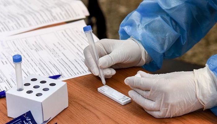 δωρεάν ελέγχους ταχείας ανίχνευσης αντιγόνου (rapid test),
