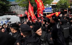 Τουρκία: Εργατική Πρωτομαγιά με δεκάδες συλλήψεις διαδηλωτών
