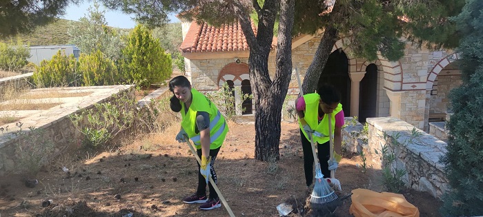 Νέα δράση καθαριότητας και ευπρεπισμού σήμερα το πρωί στο κοιμητήριο Μελισσίων