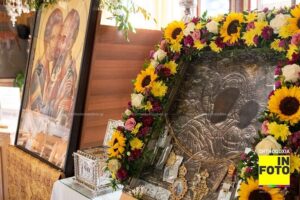 Λυκόβρυση Πεύκη: Στον ιερό ναό αγίων Αποστόλων Πέτρου και Παύλου ο Δήμαρχος για την έναρξη των Πρωτόθρονων 2022
