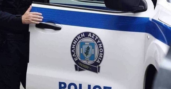 Συνεληφθεί σεσημασμένος 17χρονος στην Καισαριανή  που λήστευε με μαχαίρι μαθητές