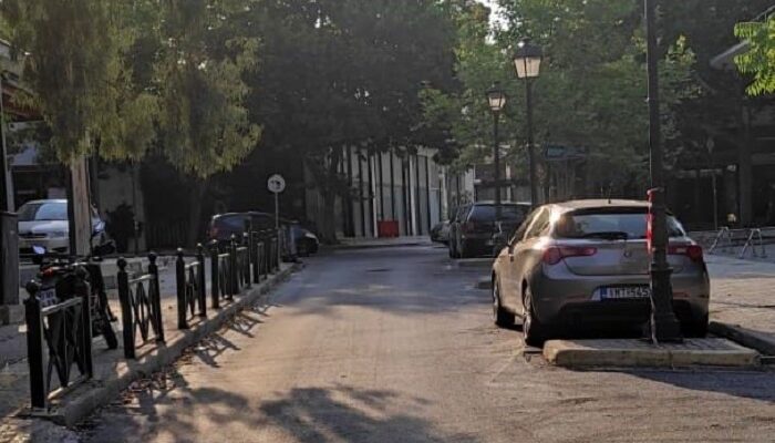 Κηφισιά: Συνεχίζονται οι ασφαλτοστρώσεις στο κέντρο της πόλης