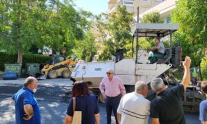 Μαρούσι: Συνεχίζονται οι αυτοψίες του Δημάρχου Αμαρουσίου στα έργα ασφαλτοστρώσεων στην πόλη
