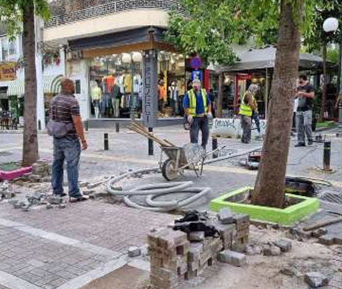 Αλλάζει όψη ο πιο εμπορικού πεζόδρομος της πόλης αυτός της Μικράς Ασίας