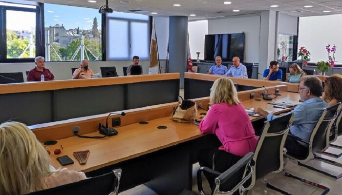 Ηράκλειο Αττικής:  Ο Δήμαρχος, στην καθιερωμένη συνάντηση με τους διευθυντές όλων των σχολικών μονάδων της πόλης