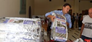 Μαρούσι : Με επιτυχία διεξήχθη η δωρεάν διανομή ζωοτροφών από το Δήμο Αμαρουσίου για τα αδέσποτα ζώα της πόλης