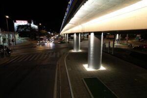 Περιφέρεια Αττικής:  Ολοκληρώθηκε η αναβάθμιση του φωτισμού στην Γέφυρα της Πέτρου Ράλλη