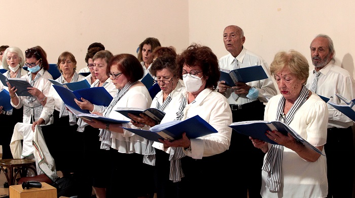 Ένα νέο δυναμικό ξεκίνημα για την  Χορωδία 60+ του Δήμου Χαλανδρίου