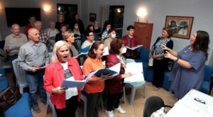 Ένα νέο δυναμικό ξεκίνημα για την  Χορωδία 60+ του Δήμου Χαλανδρίου