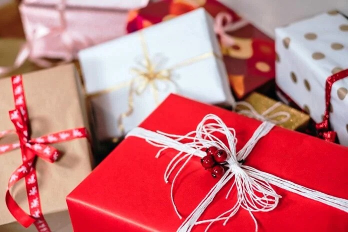 Βριλήσσια: Συγκέντρωση Χριστουγεννιάτικων δώρων για τα παιδιά του Δήμου