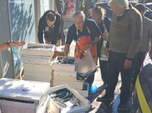 Μαρούσι: « Κοινωνικό Παντοπωλείο» Στους ωφελούμενούς του και ευπαθείς συμπολίτες διένειμε μεγάλη ποσότητα φρέσκων ψαριών