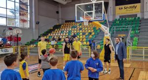 Μαρούσι:  Επίσκεψη των μαθητών του Δημοτικού της Ελληνογαλλικής Σχολής Ουρσουλινών στο Κλειστό Γυμναστήριο του Αγίου Θωμά Αμαρουσίου