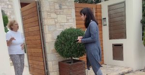 Πεντέλη: Συνεχίζεται η διανομή καφέ οικιακών κάδων για τη χωριστή συλλογή υπολειμμάτων τροφών