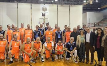 Χριστουγεννιάτικος, φιλανθρωπικός αγώνας ανάμεσα σε παλιές δόξες του ελληνικού μπάσκετ και την ομάδα των Εθελοντών της πόλης
