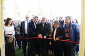 Μαρούσι: Ο Δήμαρχος Αμαρουσίου εγκαινίασε το νέο Κλειστό Γήπεδο στο 4ο Γυμνάσιο – Λύκειο Αμαρουσίου «Ζεκάκειο»