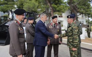 Περιφέρεια Αττικής:  Παράδοση μηχανημάτων και εξοπλισμού πολιτικής προστασίας από  την Περιφέρεια στο Γενικό Επιτελείο Στρατού