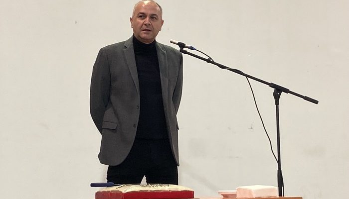 Μεταμόρφωση: Πραγματοποιήθηκε στην αίθουσα του Συνεδριακού Κέντρου η κοπή της Πρωτοχρονιάτικης Πίτας του Δήμου