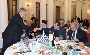 Περιφέρεια Αττικής: Στην κοπή της πίτας του Συνδέσμου Εφέδρων Αξιωματικών Αθηνών o Περιφερειάρχης Αττικής