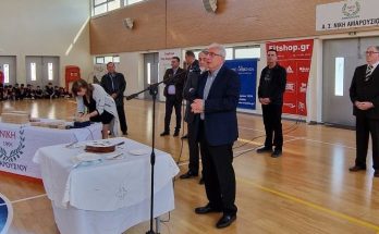 Μαρούσι:  Την πρωτοχρονιάτικη πίτα έκοψε ο αθλητικός σύλλογος ΝΙΚΗ ΑΜΑΡΟΥΣΙΟΥ παρόντος του Δημάρχου