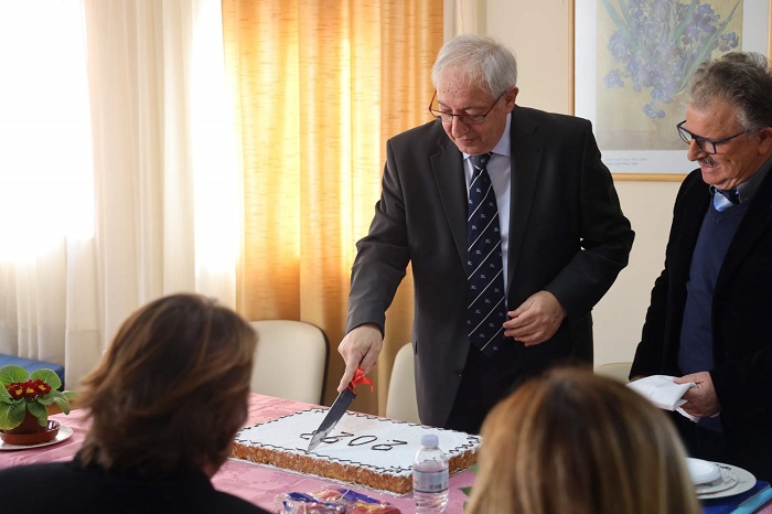 Μαρούσι: Στην κοπή της πρωτοχρονιάτικης πίτας του Πολιτιστικού Συλλόγου Βορρέ Αμαρουσίου παρέστη ο Δήμαρχος Αμαρουσίου