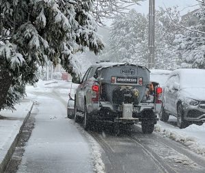 Πεντέλη: Από τα ξημερώματα όλες τις υπηρεσίες του Δήμου σε πλήρη ετοιμότητα