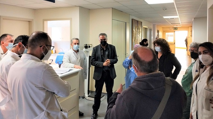 Κηφισιά: Επίσκεψη του Κοινοβουλευτικού Εκπροσώπου του ΣΥΡΙΖΑ-Προοδευτική Συμμαχία, Πάνου Σκουρλέτη, στο Ογκολογικό Νοσοκομείο Κηφισιάς
