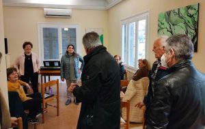 Επίσκεψη του Πάνου Σκουρλέτη σε ΚΑΠΗ στο Ηράκλειο Αττικής - Να στηριχθούν τα ΚΑΠΗ και οι εργαζόμενοι σε αυτά