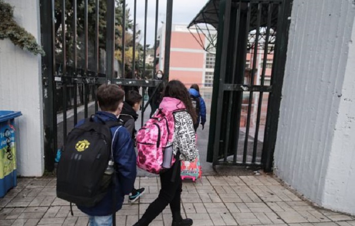 Ελλάδα: Ανακοίνωση του Περιφερειάρχη Αττικής – Ποια σχολεία της Αττικής θα παραμείνουν κλειστά και αύριο