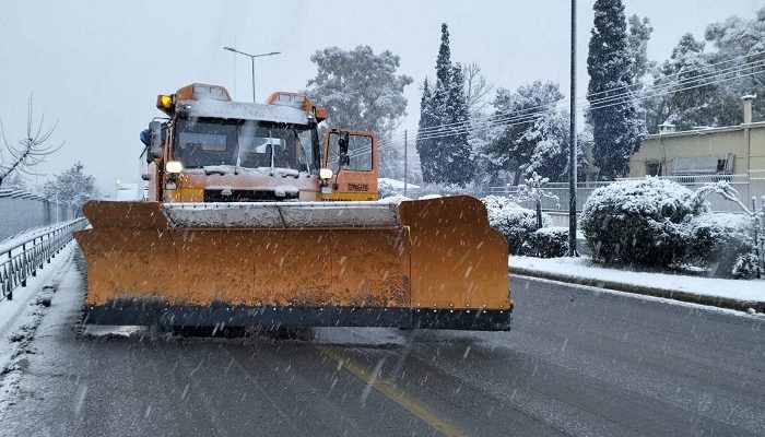 Περιφέρεια Αττικής:  Σε πλήρη κινητοποίηση βρίσκεται από τις πρώτες πρωινές ώρες ο μηχανισμός της Πολιτικής Προστασίας της Περιφέρειας για την αντιμετώπιση της κακοκαιρίας
