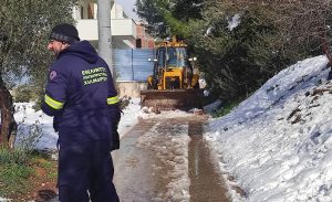 Χαλάνδρι: Κακοκαιρία «Μπάρμπαρα» -  Πώς αντιμετωπίστηκε το πρώτο κύμα του χιονιά