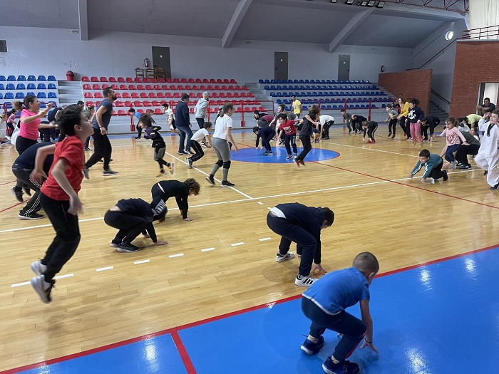 Παλλήνη: «Πρόγραμμα Οικογενειακού Αθλητισμού» Εκατοντάδες οικογένειες στο μοναδικό Πρόγραμμα στη χώρα