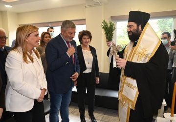 Περιφέρεια Αττικής: Στα εγκαίνια του Οικοτροφείου ΦΑΡΟΣ για ψυχογηριατρικούς ασθενείς, του Ψ.Ν.Α. ο Περιφερειάρχης -  Χρηματοδότηση της Περιφέρειας, 10.5 εκ. ευρώ