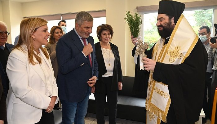 Περιφέρεια Αττικής: Στα εγκαίνια του Οικοτροφείου ΦΑΡΟΣ για ψυχογηριατρικούς ασθενείς, του Ψ.Ν.Α. ο Περιφερειάρχης -  Χρηματοδότηση της Περιφέρειας, 10.5 εκ. ευρώ