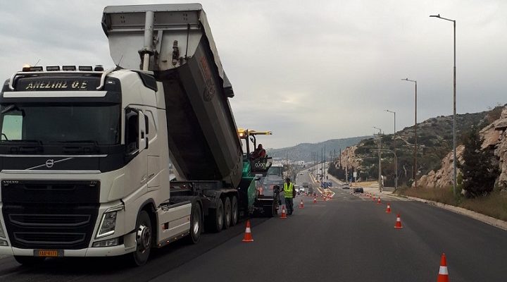 Περιφέρεια Αττικής : Συνεχίζονται οι εργασίες αναβάθμισης του οδικού δικτύου Αθηνών – Σουνίου