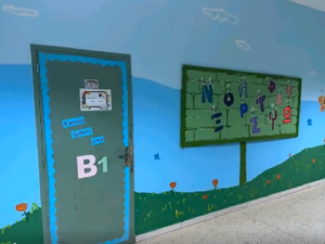 Αγία Παρασκευή: «9ο Δημοτικό Σχολείο» Ο Σύλλογος Γονέων κάλυψε τα έξοδα για το βάψιμο εσωτερικά του σχολείου και προστέθηκαν τοιχογραφίες