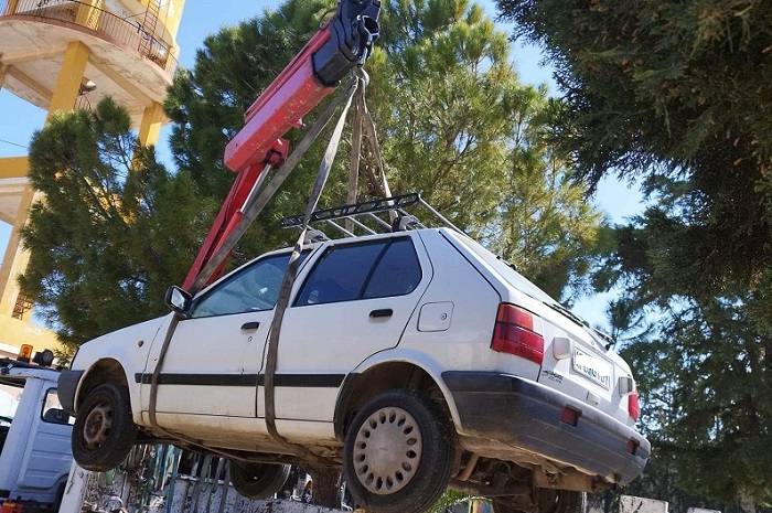 Λυκόβρυση Πεύκη:  Συνεχίζεται η περισυλλογή εγκαταλελειμμένων οχημάτων από τον Δήμο