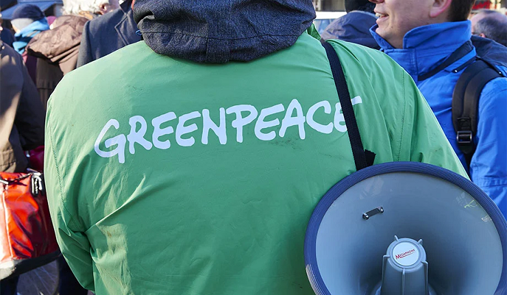 Η Ρωσία κήρυξε «ανεπιθύμητη» οργάνωση την Greenpeace