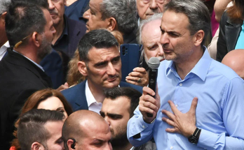 Ο Κυριάκος Μητσοτάκης σήμερα Πρωτομαγιά επισκέφτηκε την Κηφισιά και μίλησε σε πολίτες