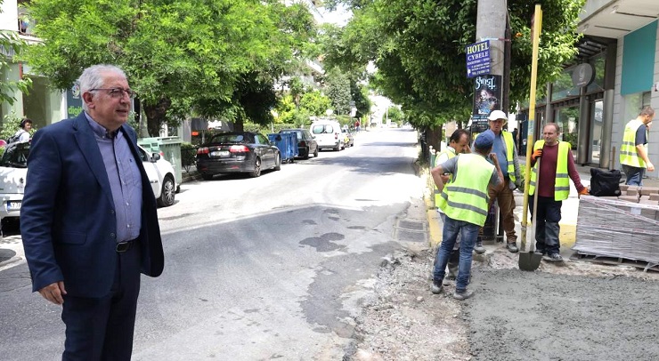 Μαρούσι : Αυτοψία του Δημάρχου στο έργο ανακατασκευής της οδού Διομήδους στο κέντρο της πόλης