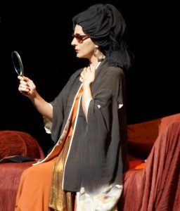 Η πολυταξιδεμένη αγγλόφωνη θεατρική παράσταση “Women of Passion, Women of Greece” Μήδεια, Μαρία Κάλλας, Μελίνα Μερκούρη