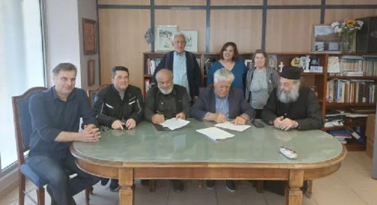 Αγία Παρασκευή: Εξωραϊσμός Πλατείας Ηλιάκη στα Πευκάκια - Υπογραφή σύμβασης έργου