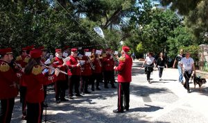 Χαλάνδρι: «Κυνηγώντας την ουρά μας» - Τα ζώα συντροφιάς έτρεξαν και πρόσφεραν χαρά