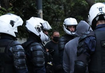 Συνέλαβαν πατέρα και γιο για διακίνηση ναρκωτικών