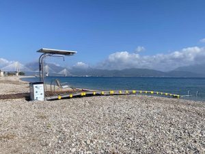 «Αθηναϊκή Ζυθοποιία» Ανάλαβε την εγκατάσταση θαλάσσιων ραμπών (seatracs) σε 4 δημοφιλείς παραλίες της Ελλάδας