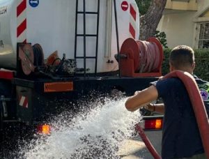 Βριλήσσια: Προτεραιότητα η καθημερινότητα του πολίτη «Σε εξέλιξη ο καθαρισμός φρεατίων υδροσυλλογής ομβρίων υδάτων»