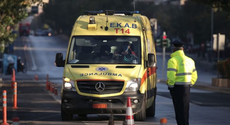 Διόνυσος: Σοβαρό τροχαίο σημειώθηκε το απόγευμα της Δευτέρας στη Λεωφόρο Διονύσου και Θησέως