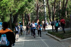 Χαλάνδρι: Μαθητές εν δράσει για το περιβάλλον και τον αθλητισμό στην πρώτη διοργάνωση plogging στο Χαλάνδρι