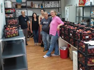 Λυκόβρυση Πεύκη: Δωρεά εποχικών φρούτων προς την Κοινωνική Υπηρεσία του Δήμου