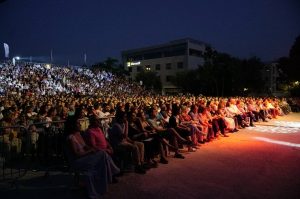 Μαρούσι: Μεγαλειώδης η Συναυλία με Νίκο Πορτοκάλογλου και Ρένα Μόρφη στο Μαρούσι παρουσία του Δημάρχου
